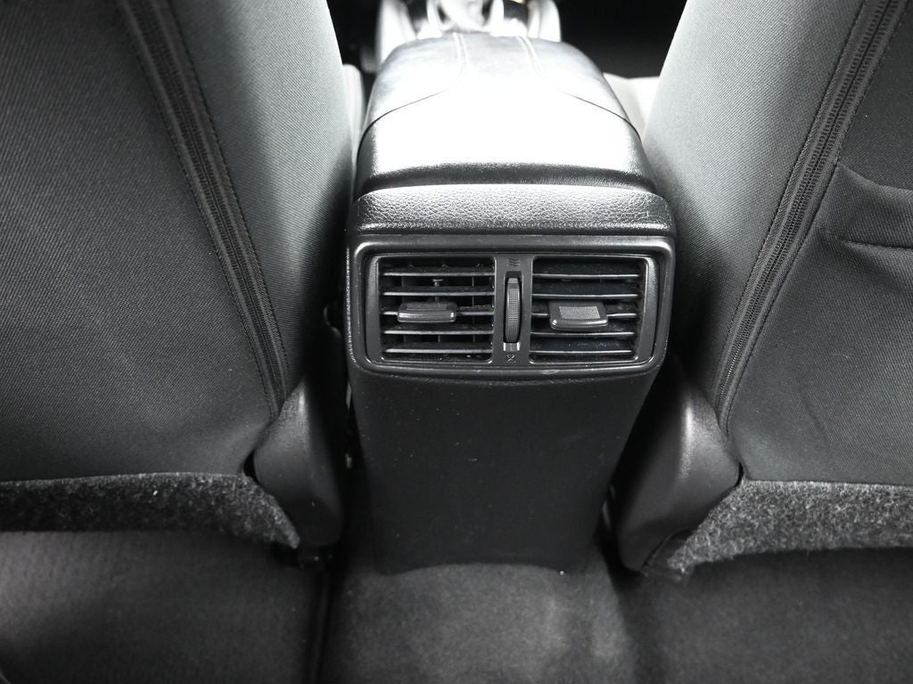 2018 Nissan Rogue Sport SV