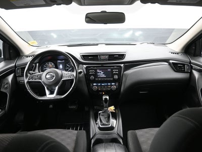 2018 Nissan Rogue Sport SV