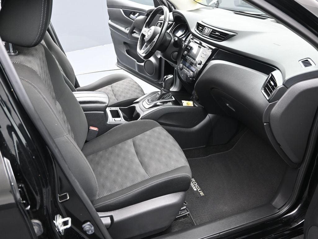 2018 Nissan Rogue Sport SV