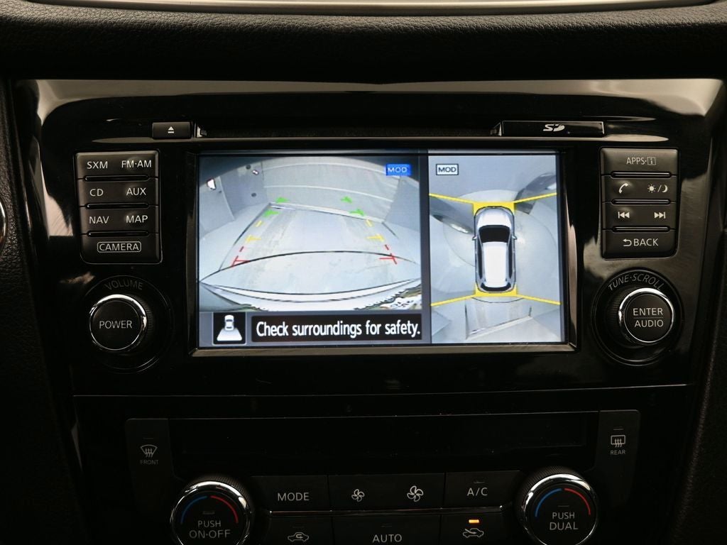 2016 Nissan Rogue SV