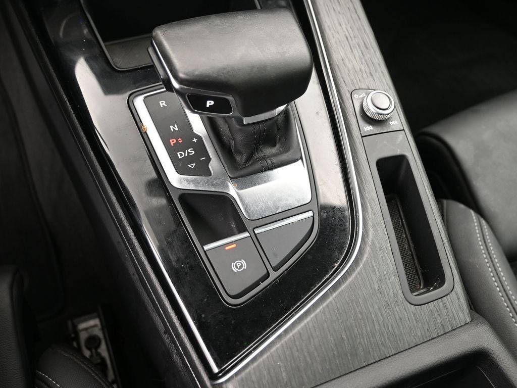 2022 Audi A5 45 S line Premium quattro