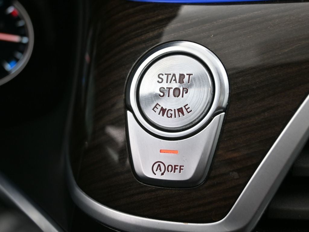 2016 BMW 7 Series 750i xDrive