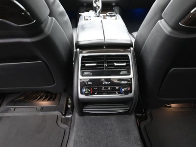 2016 BMW 7 Series 750i xDrive