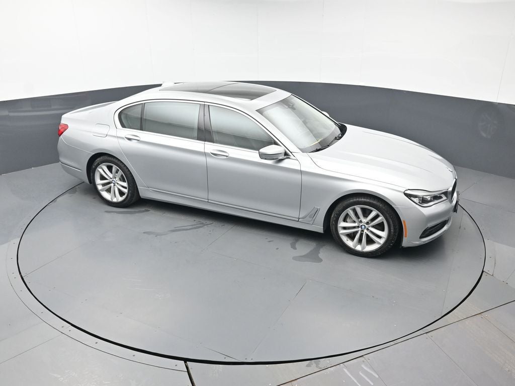 2016 BMW 7 Series 750i xDrive
