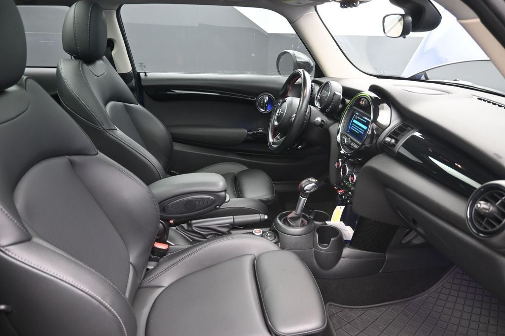 2019 MINI Cooper S Signature