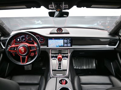 2020 Porsche Panamera GTS