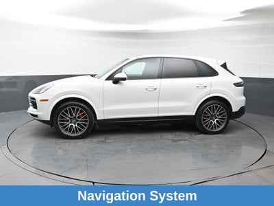 2022 Porsche Cayenne Base