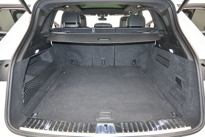 2022 Porsche Cayenne Base