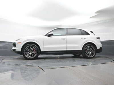 2022 Porsche Cayenne Base
