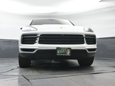 2022 Porsche Cayenne Base