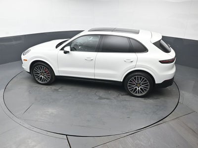 2022 Porsche Cayenne Base