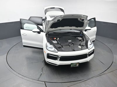2022 Porsche Cayenne Base