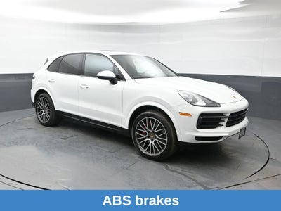 2022 Porsche Cayenne Base