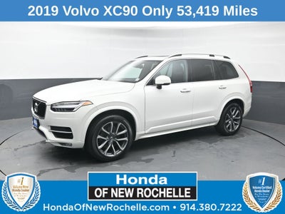 2019 Volvo XC90 T5 Momentum