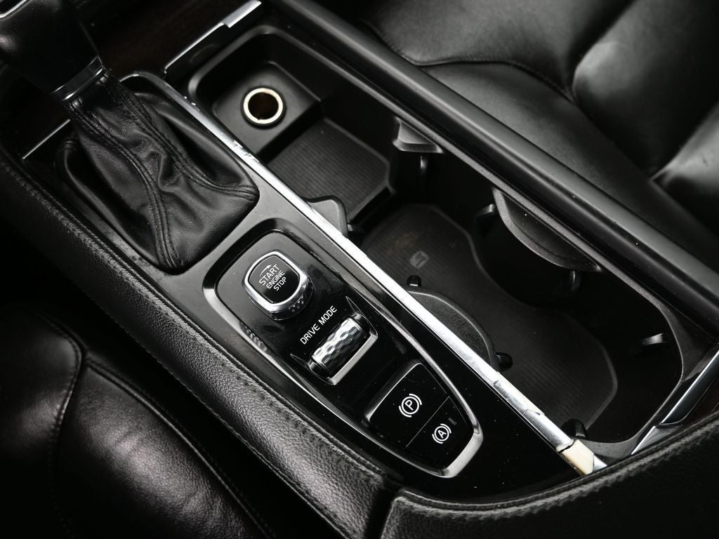 2019 Volvo XC90 T5 Momentum