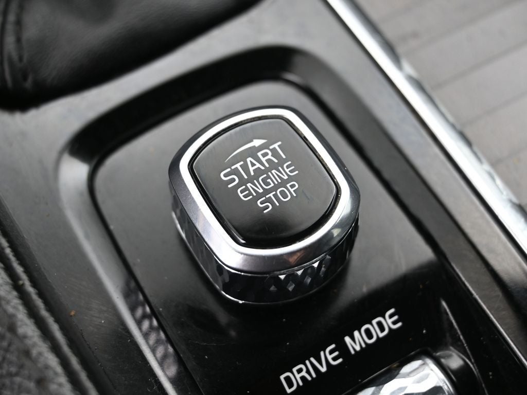 2019 Volvo XC90 T5 Momentum