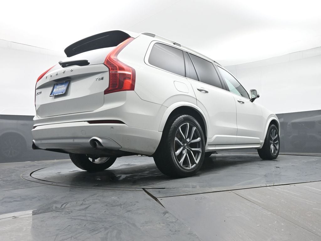 2019 Volvo XC90 T5 Momentum
