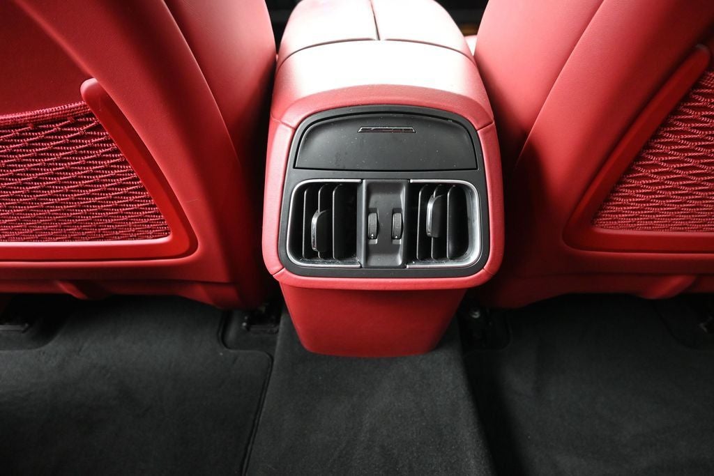 2021 Maserati Levante Base