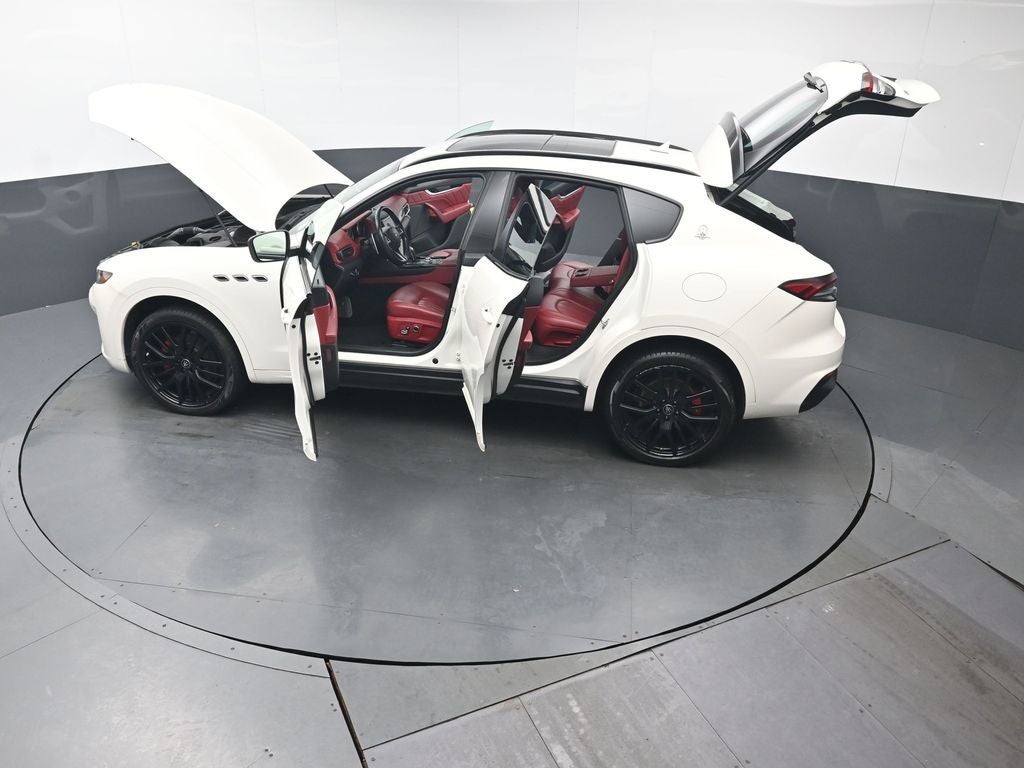 2021 Maserati Levante Base