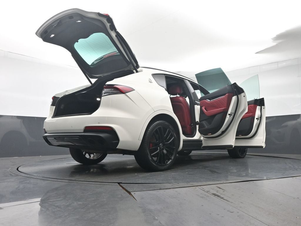 2021 Maserati Levante Base