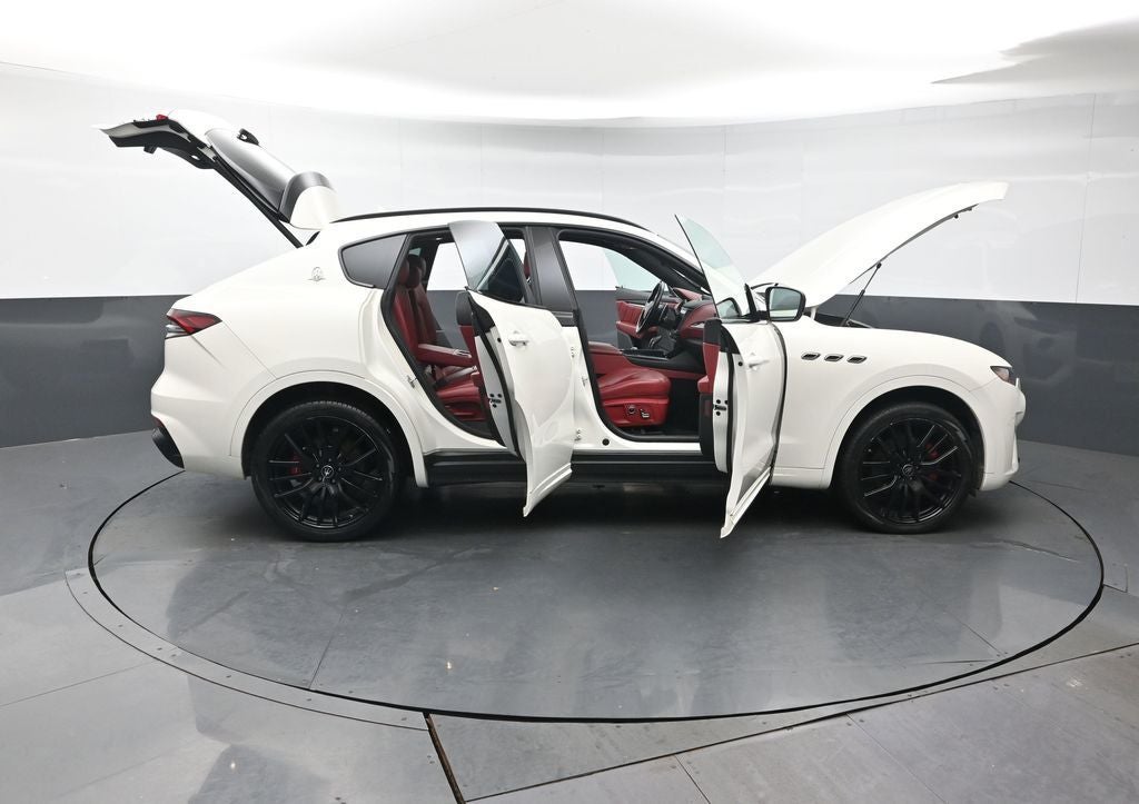 2021 Maserati Levante Base