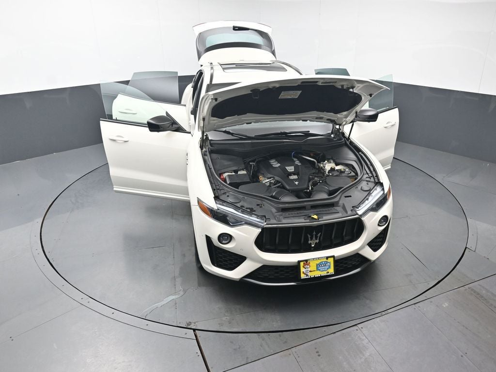 2021 Maserati Levante Base