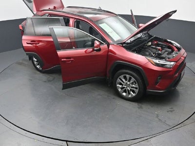 2025 Toyota RAV4 XLE Premium