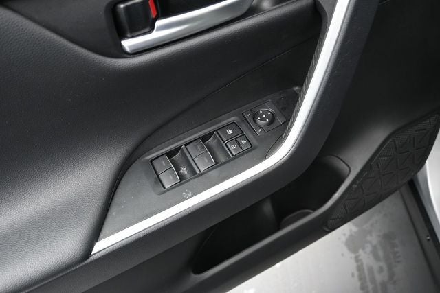 2025 Toyota RAV4 Hybrid XSE