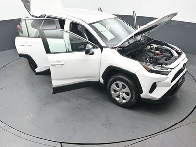 2023 Toyota RAV4 LE