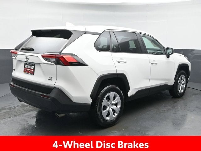 2025 Toyota RAV4 LE