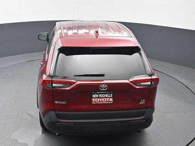 2023 Toyota RAV4 LE - Photo 39