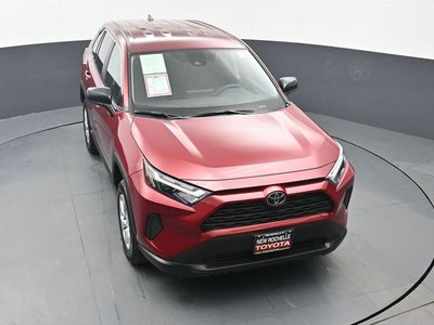 2025 Toyota RAV4 LE
