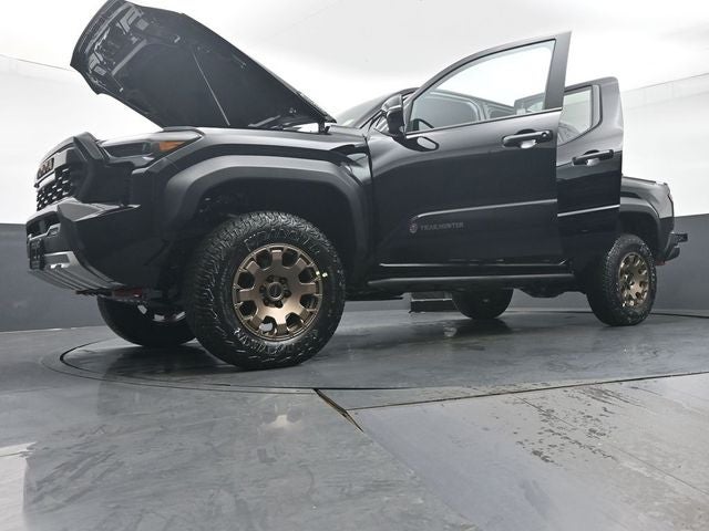 2025 Toyota Tacoma Hybrid Trailhunter