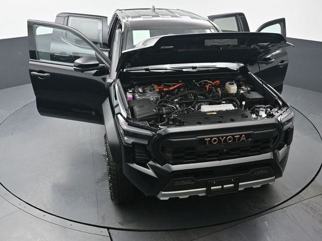 2025 Toyota Tacoma Hybrid Trailhunter