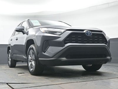 2022 Toyota RAV4 Hybrid XLE