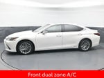 2021 Lexus ES 300h Luxury