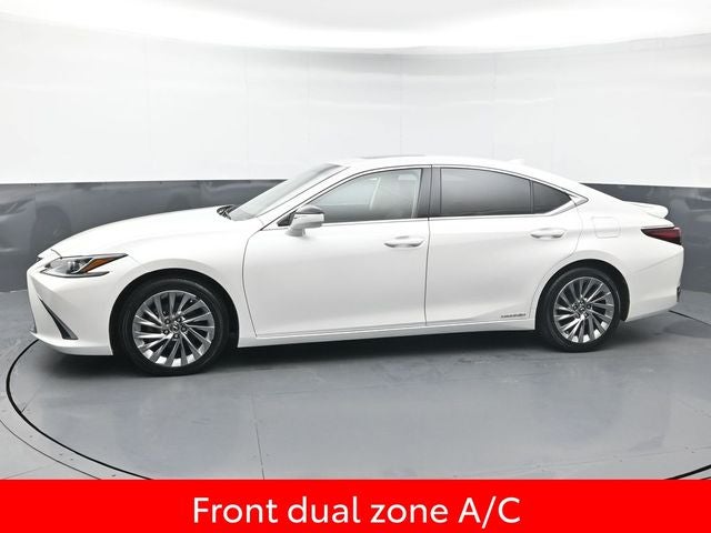 2021 Lexus ES 300h Luxury