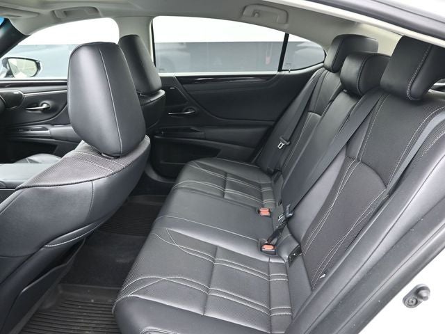 2021 Lexus ES 300h Luxury