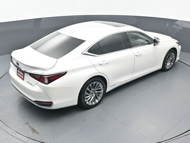 2021 Lexus ES 300h Luxury