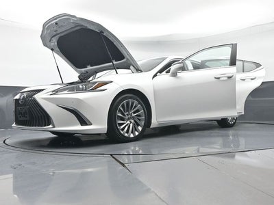2021 Lexus ES 300h Luxury
