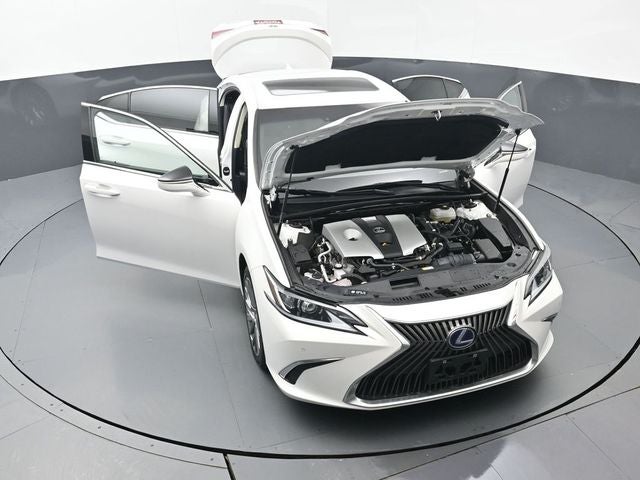 2021 Lexus ES 300h Luxury