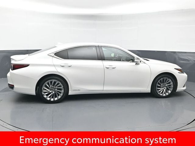 2021 Lexus ES 300h Luxury