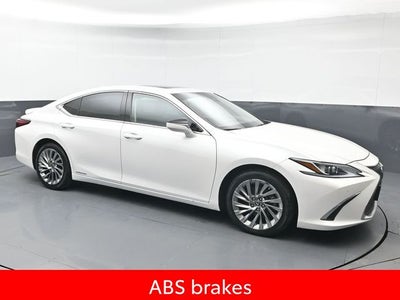2021 Lexus ES 300h Luxury