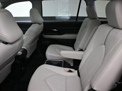 2025 Toyota Grand Highlander Platinum