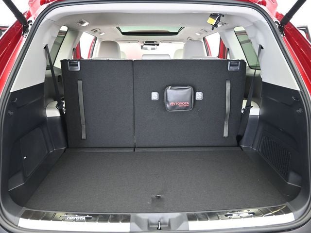 2025 Toyota Grand Highlander Platinum