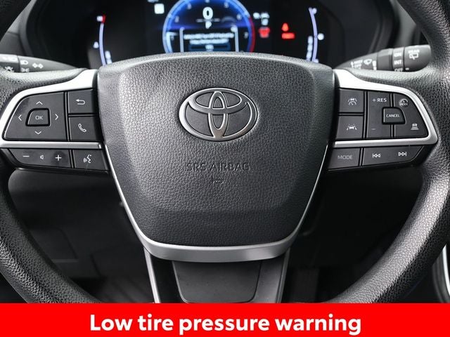 2025 Toyota Grand Highlander LE