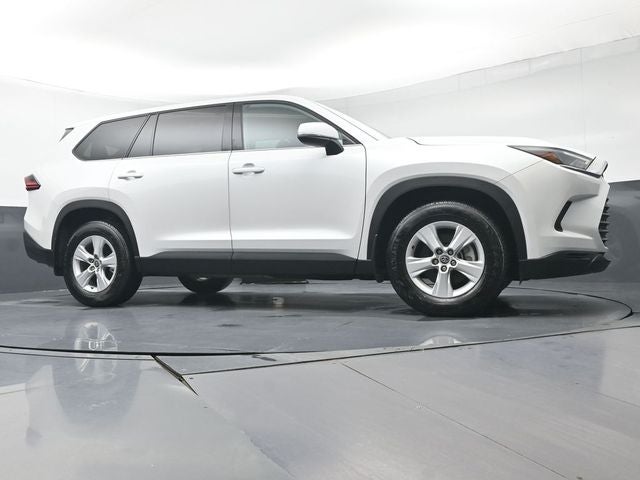 2025 Toyota Grand Highlander LE