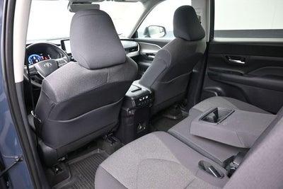 2026 Toyota Grand Highlander LE