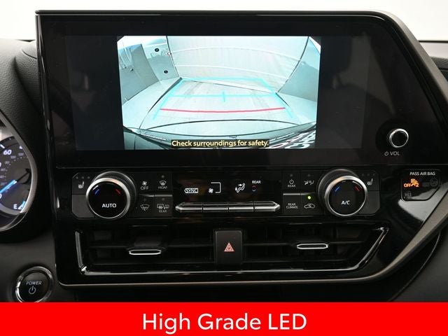 2023 Toyota Highlander Hybrid Bronze Edition