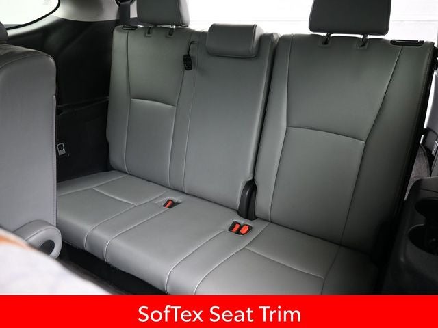 2023 Toyota Highlander Hybrid Bronze Edition